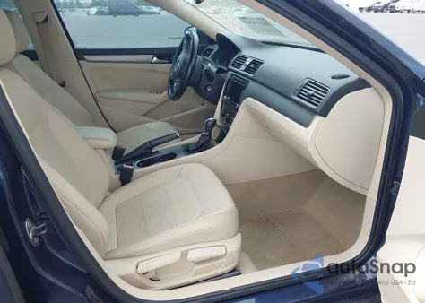 2014 Volkswagen Passat 2.0L Tdi Se из США, поврежденный, VIN 1VWBN7A33EC105565